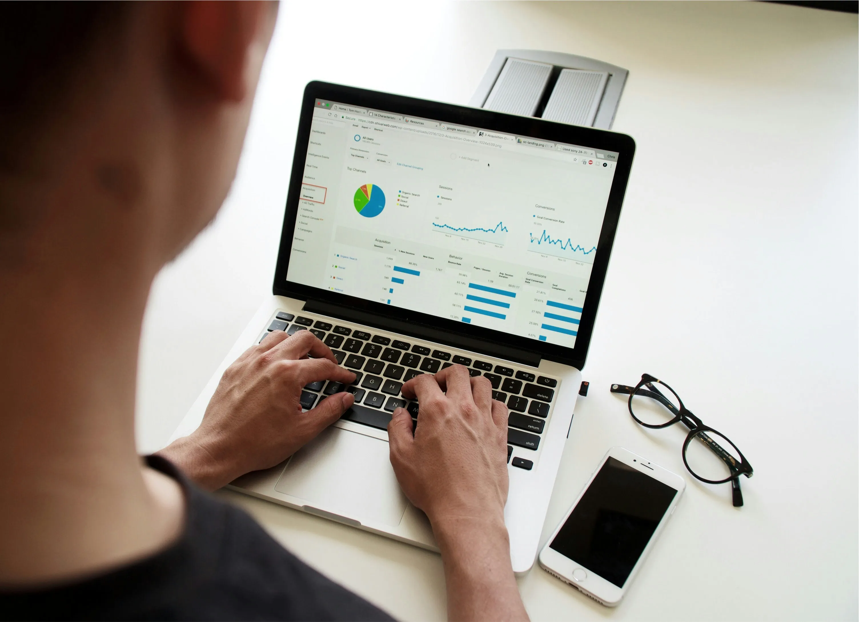 Guide SEO débutant : étapes clés pour optimiser son site